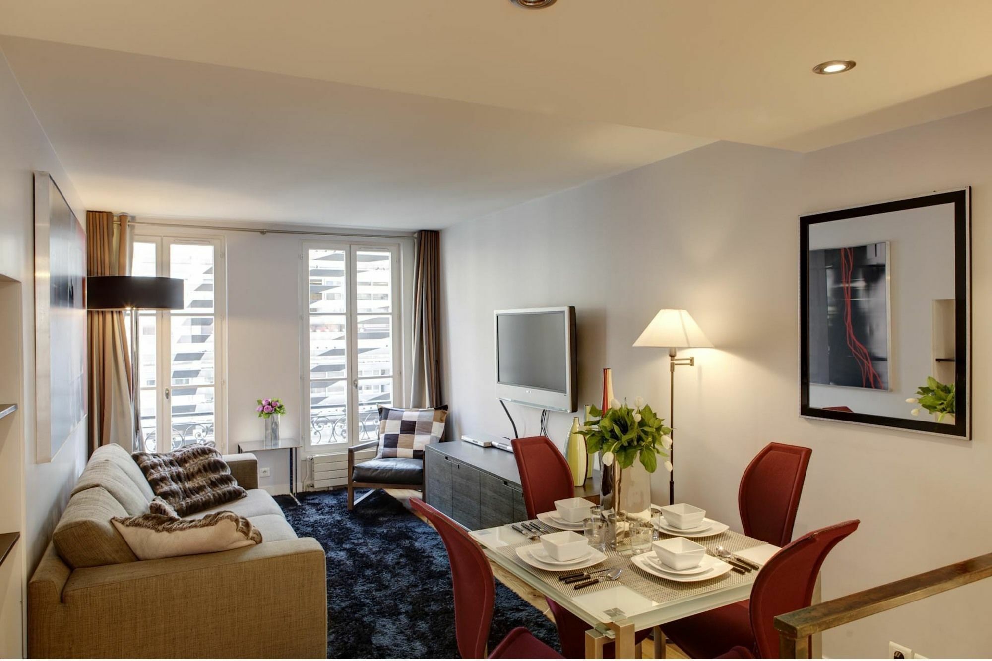 Europea - Montaigne Paris