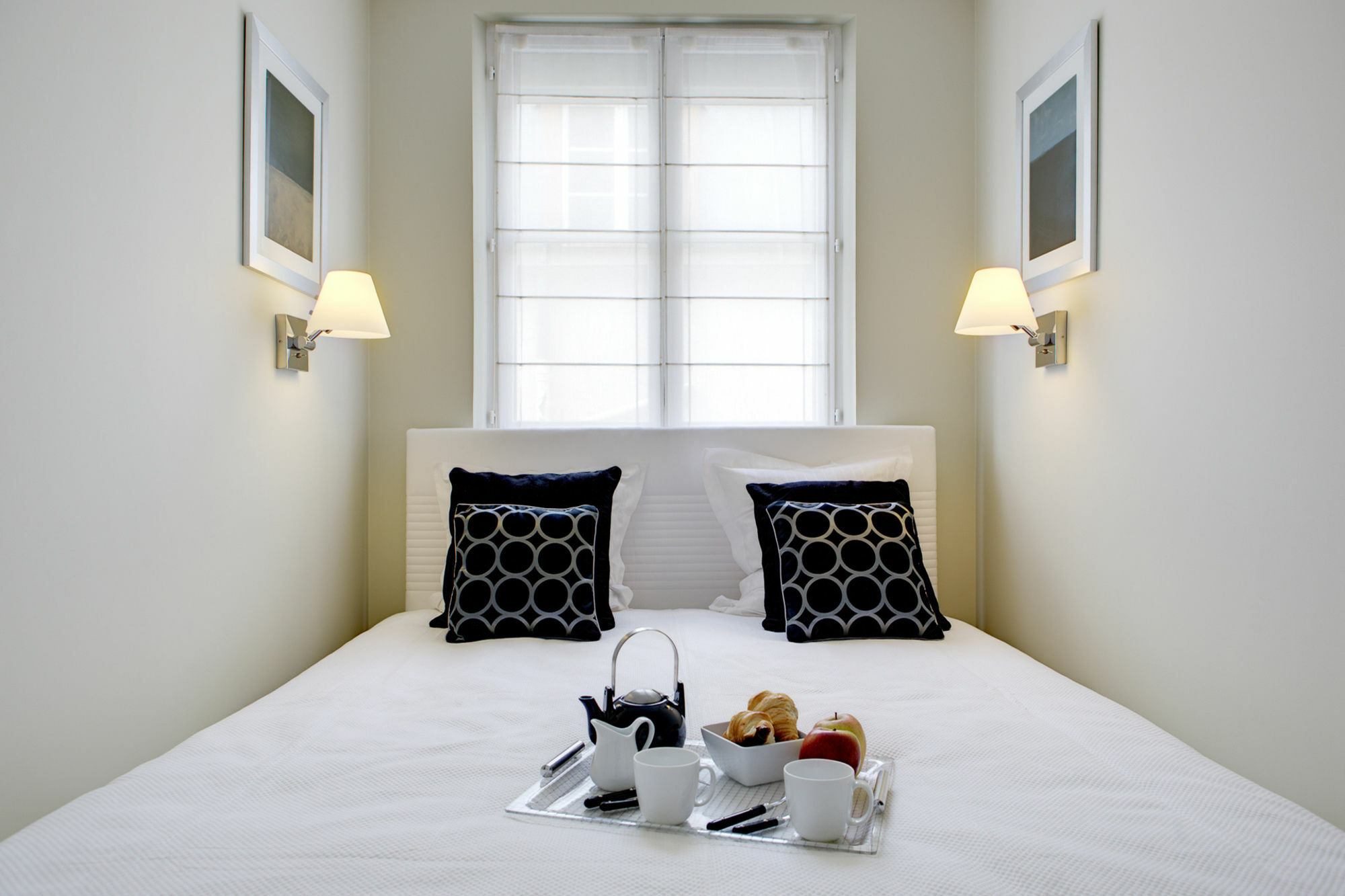 Europea - Montaigne * Paris