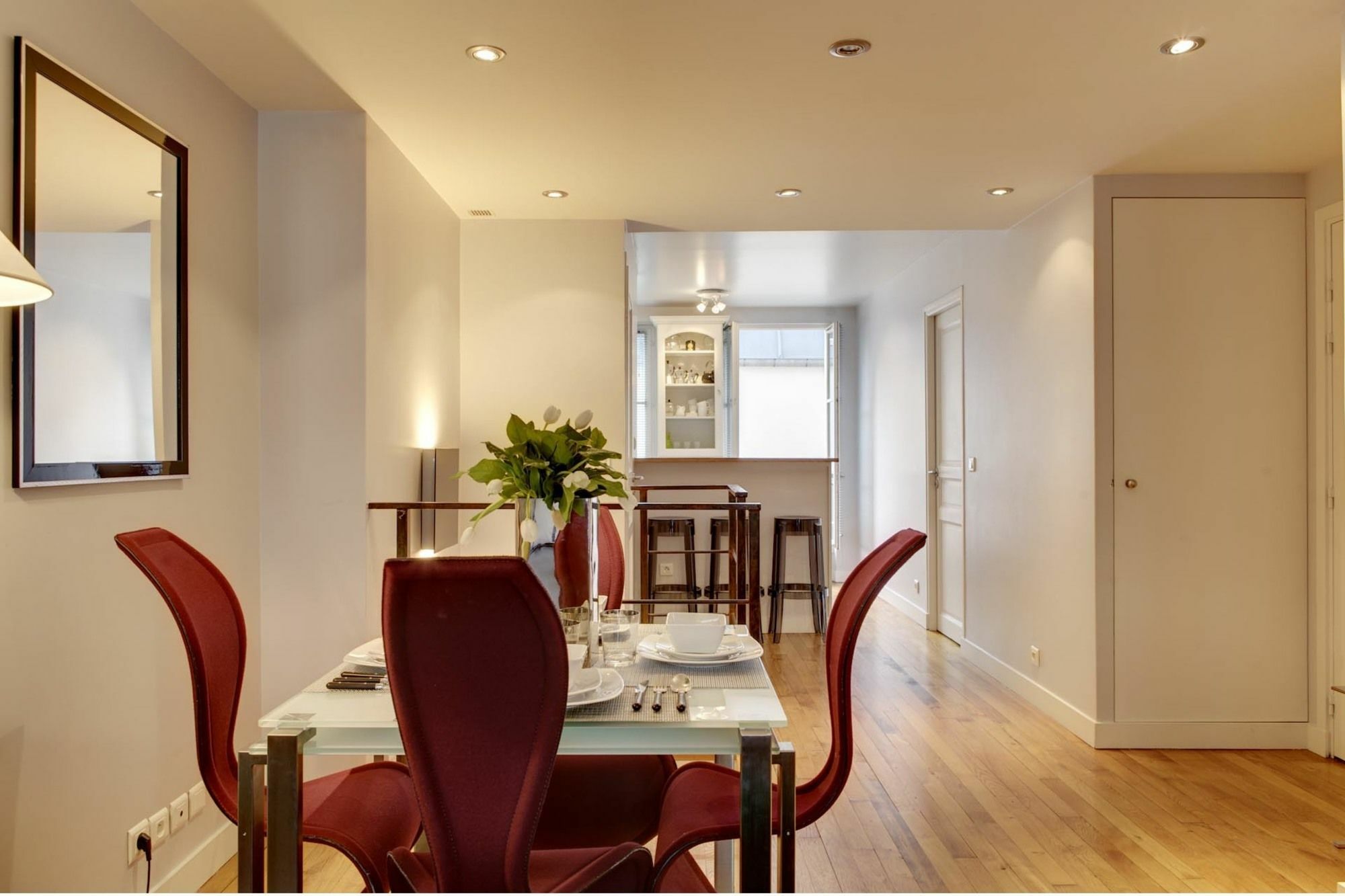 Europea - Montaigne Paris