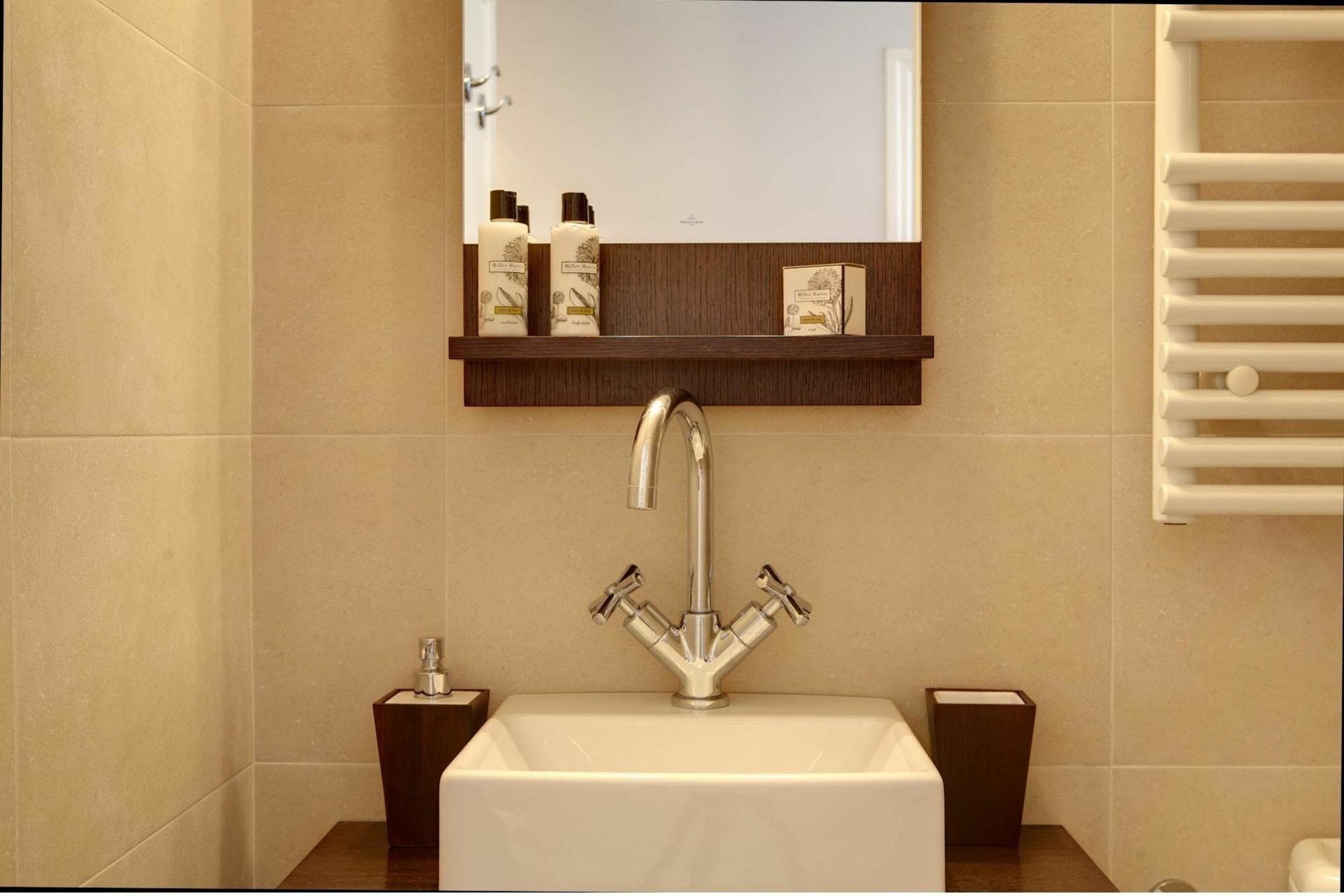 Europea - Montaigne Paris