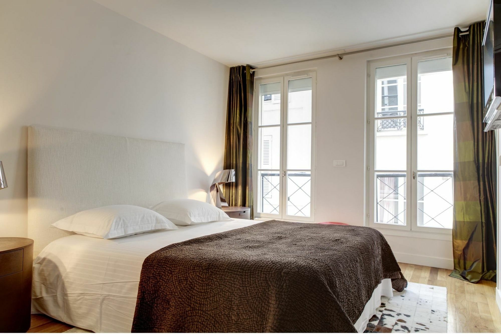 Europea - Montaigne * Paris
